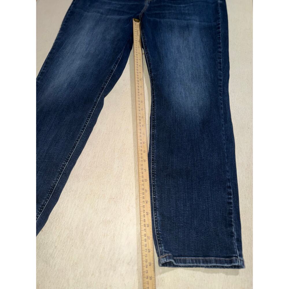 Silver jeans Co women’s Avery straight blue jeans - Picture 8 of 16